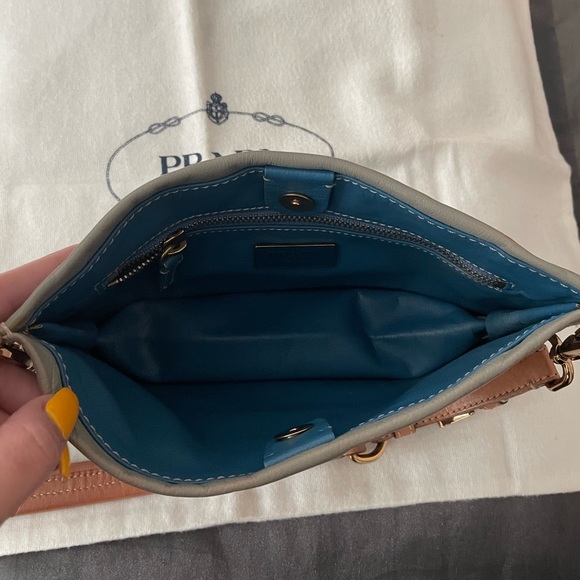 Prada shoulder bag - Picture 5 of 10
